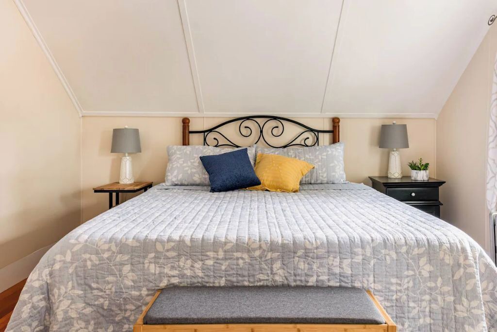 Photo of Bedroom in Woburn