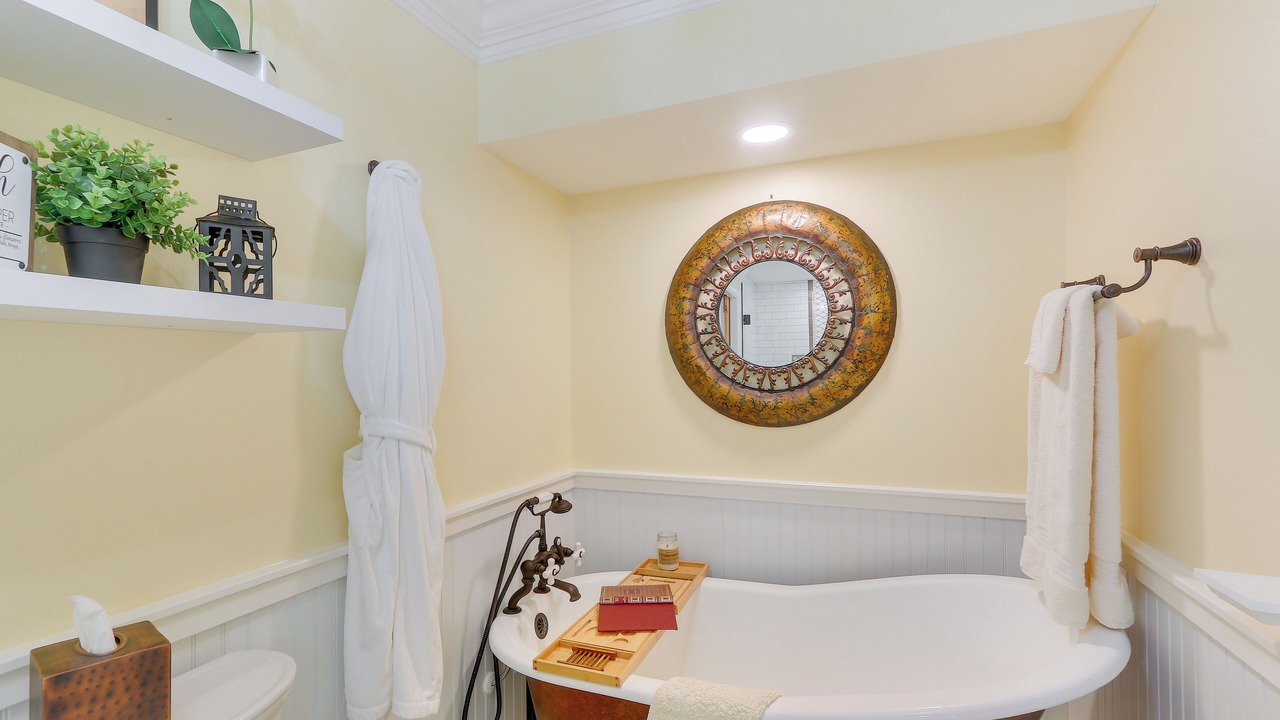 Photo of Bathroom in Leesburg