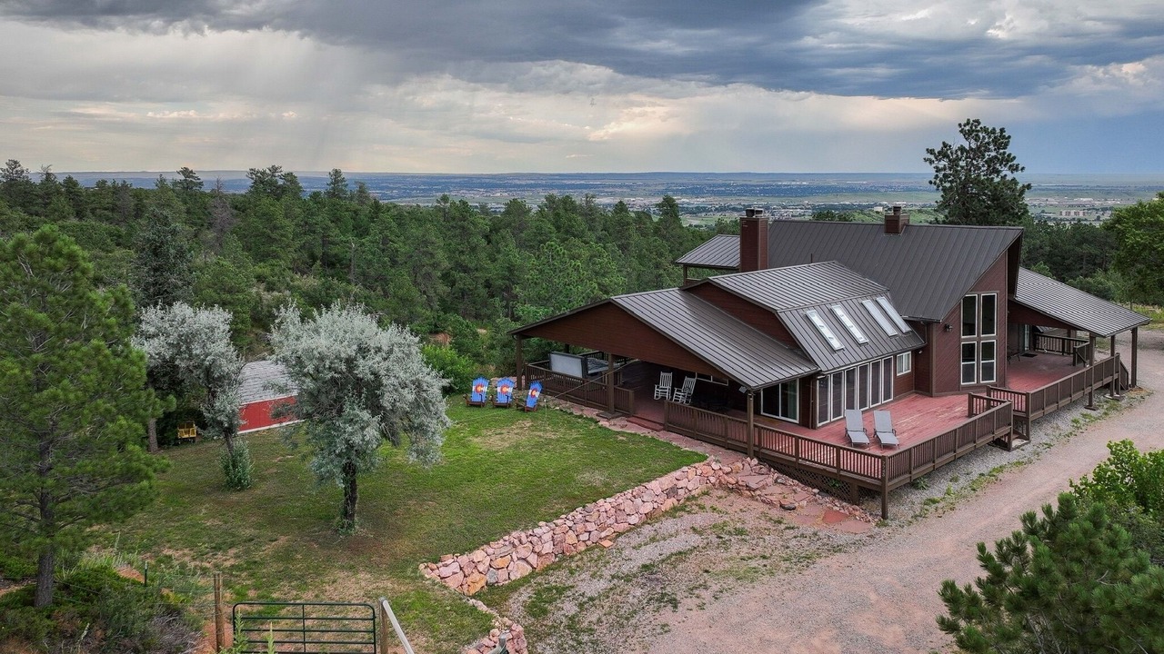 Photo of Outdoor in Colorado Springs