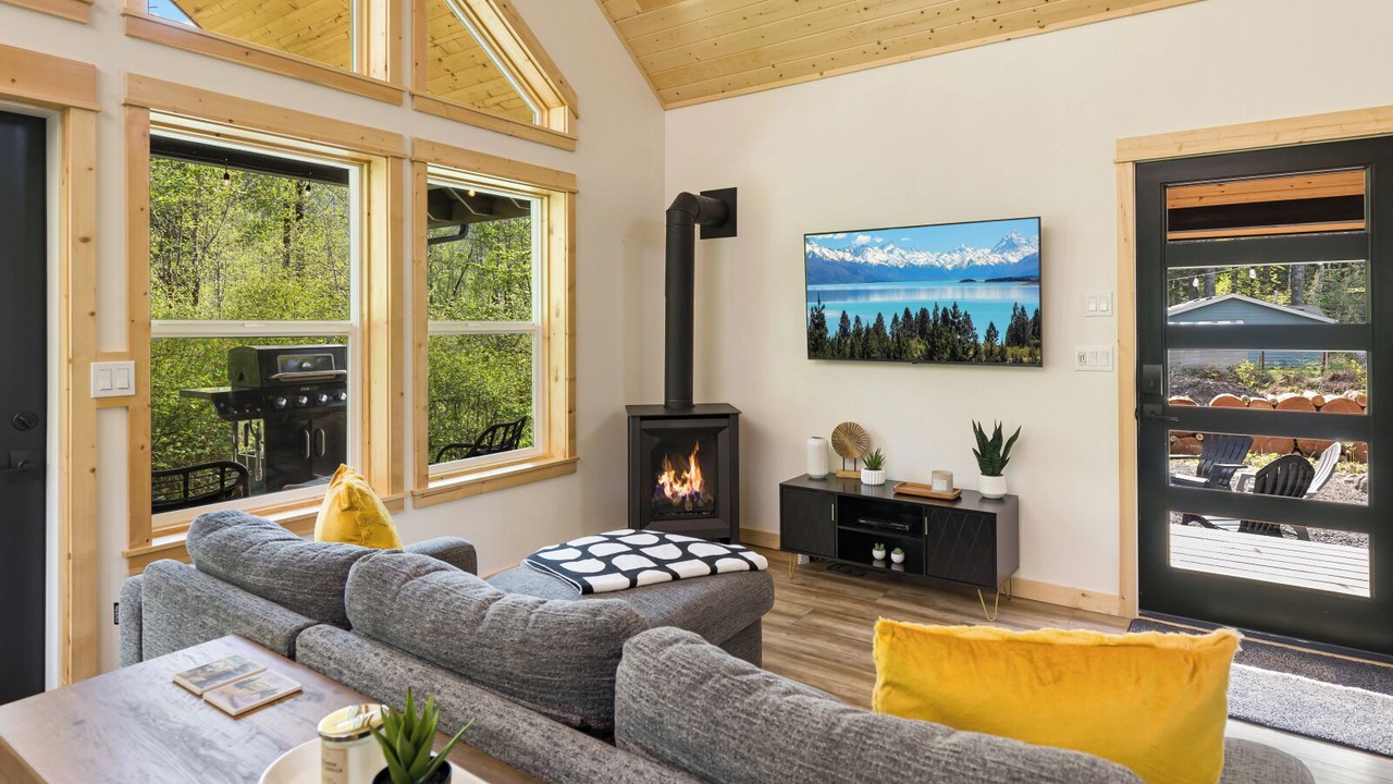 Photo of Livingroom in Paradise Estates