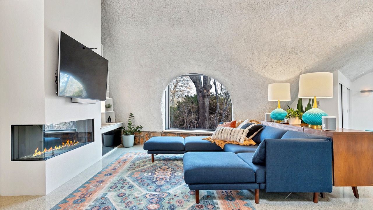 Photo of Livingroom in Centennial