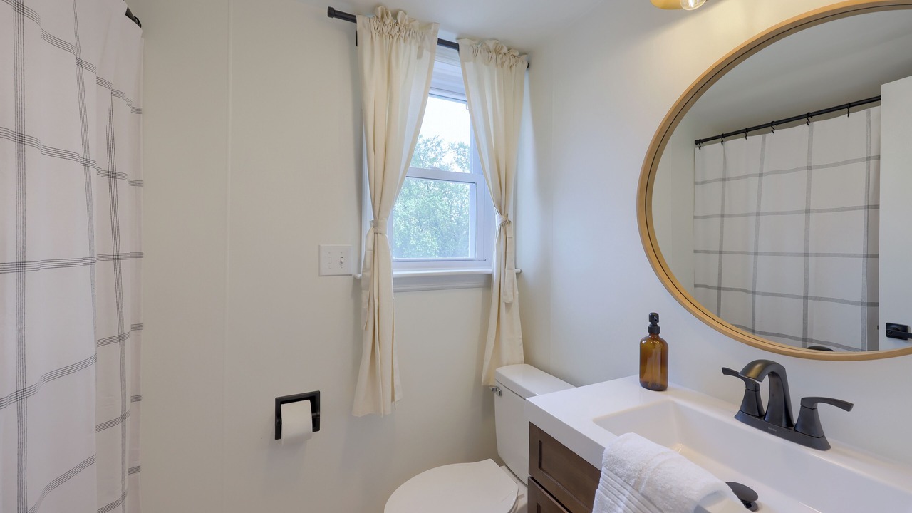 Photo of Bathroom in Ronks
