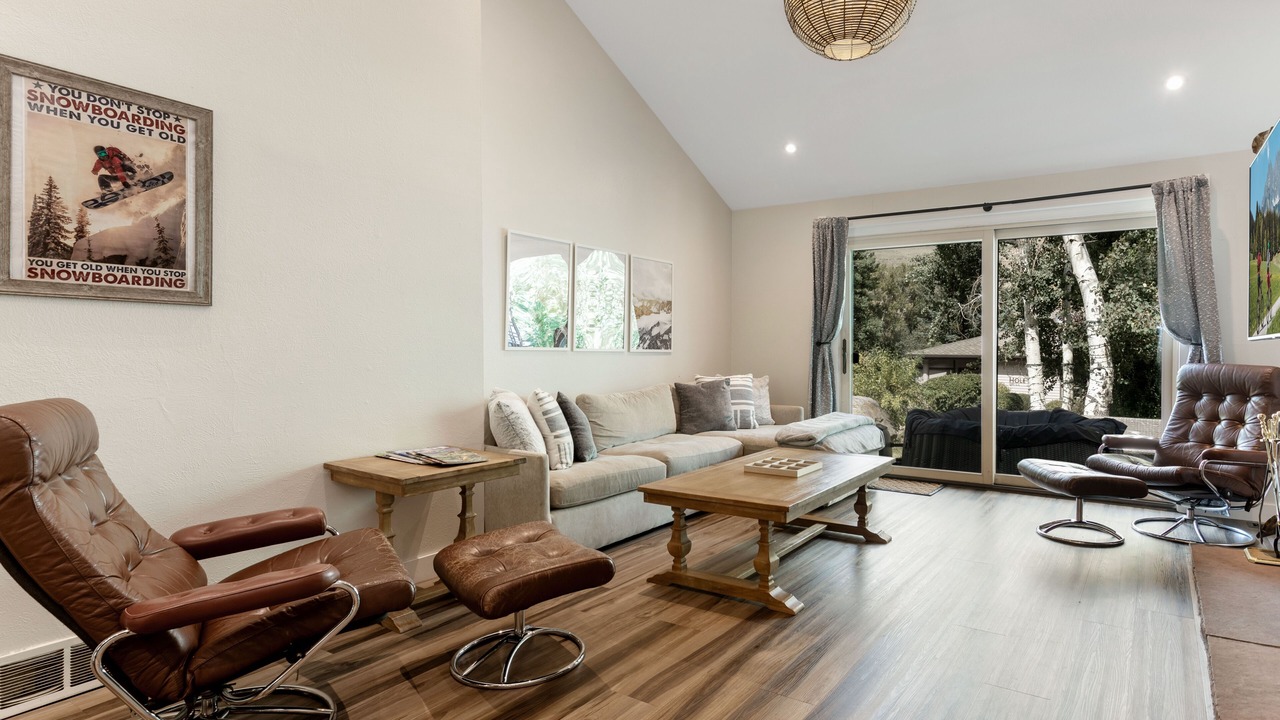 Photo of Livingroom in Eagle-Vail