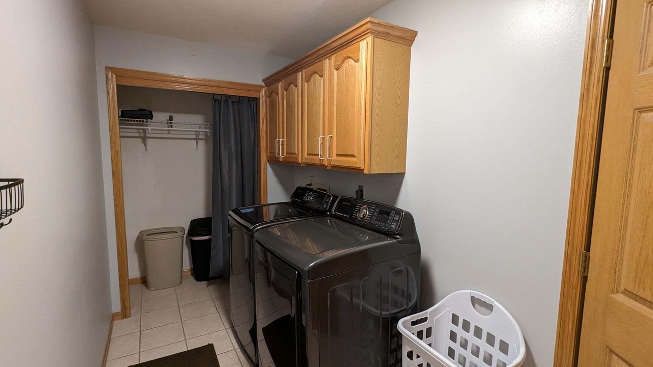 Photo of Bedroom in Elkhorn