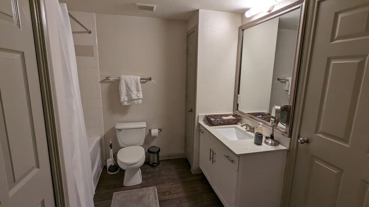 Photo of Bathroom in Nassau Bay