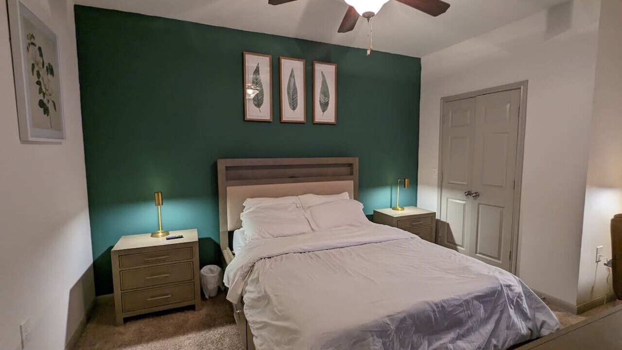 Photo of Bedroom in Nassau Bay