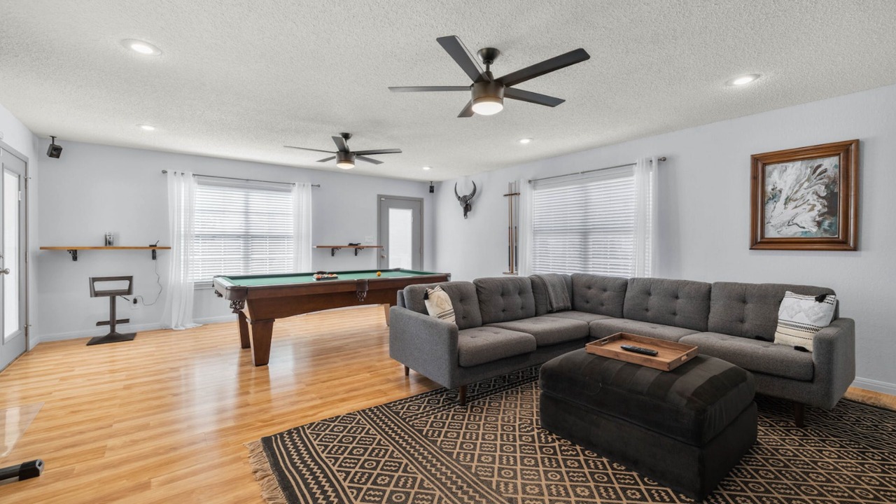 Photo of Livingroom in Leander