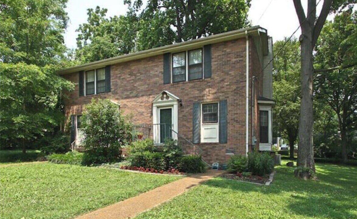 Photo of Outdoor in Green Hills
