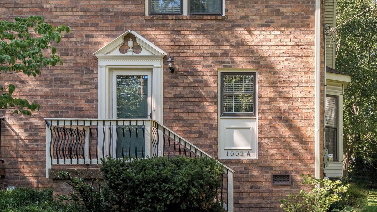 Photo of Outdoor in Green Hills