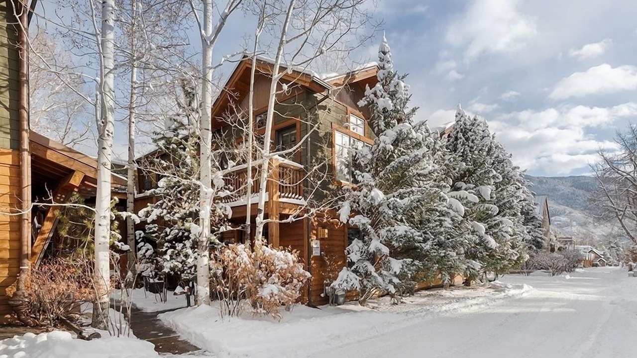 Photo of Outdoor in West End