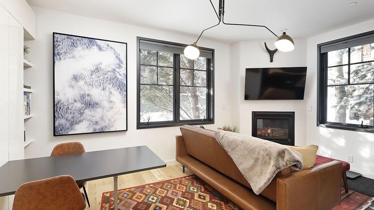 Photo of Livingroom in West End