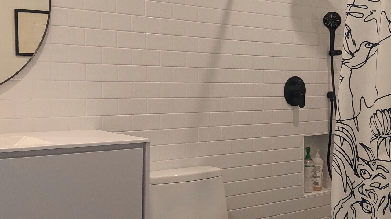 Photo of Bathroom in Roosevelt