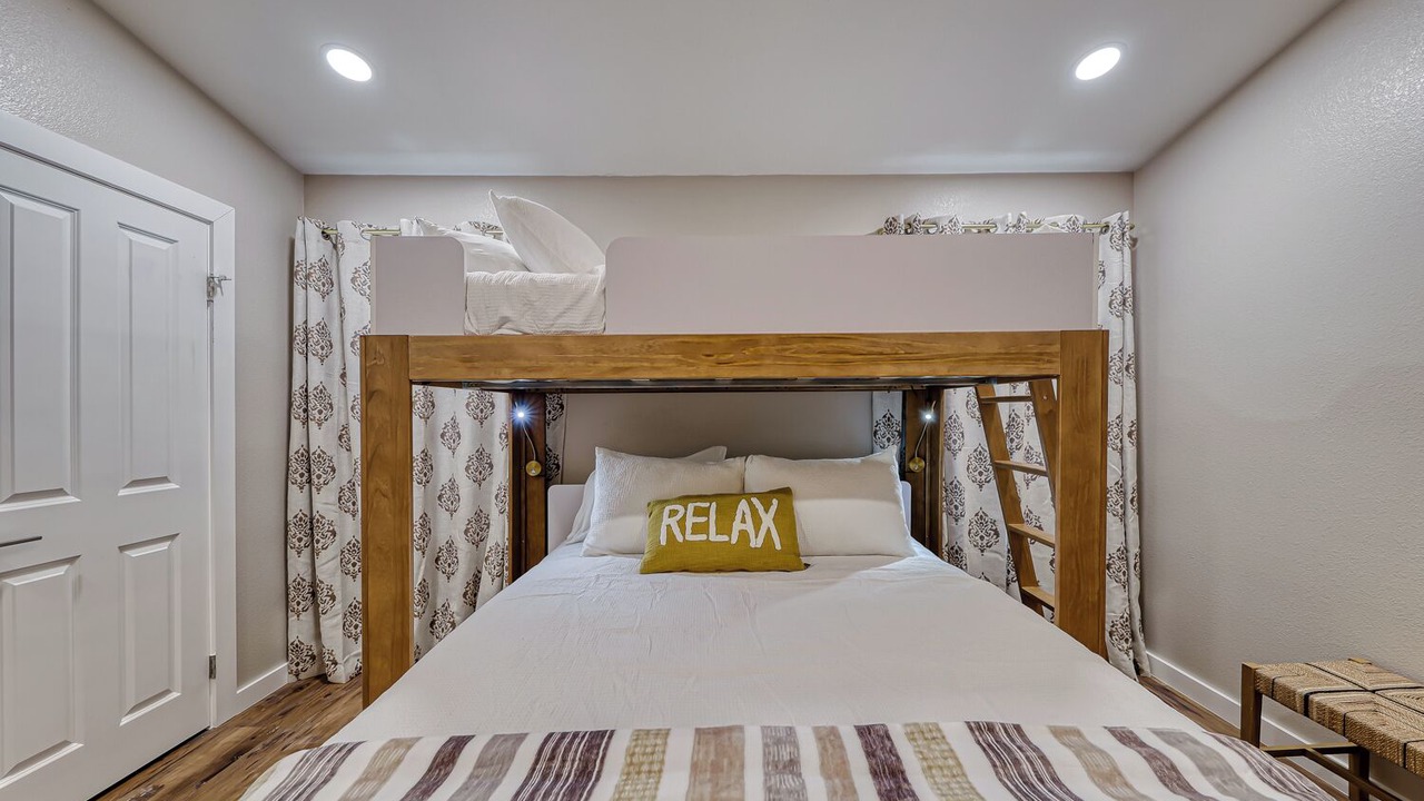 Photo of Bedroom in Summerlin