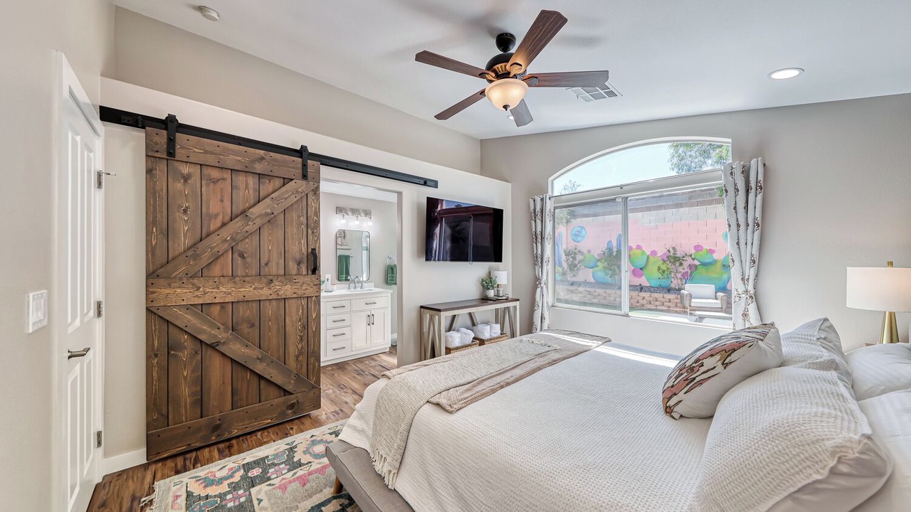 Photo of Bedroom in Summerlin