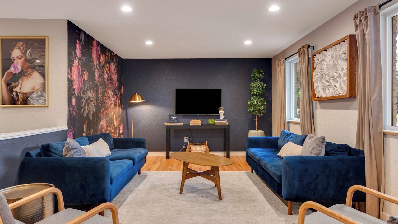 Photo of Livingroom in Northwest Arvada