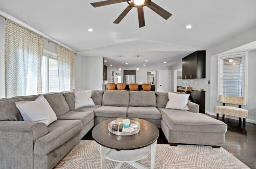 Photo of Livingroom in Mount Washington