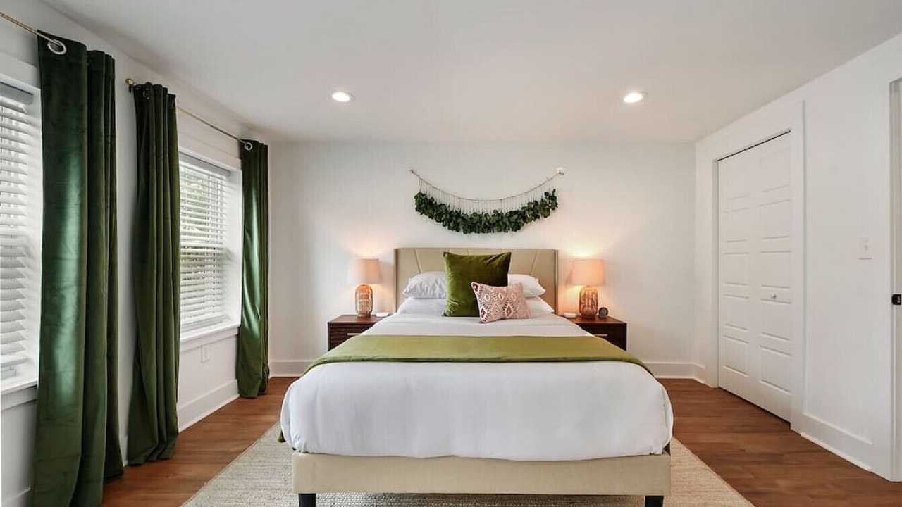Photo of Bedroom in East Allegheny