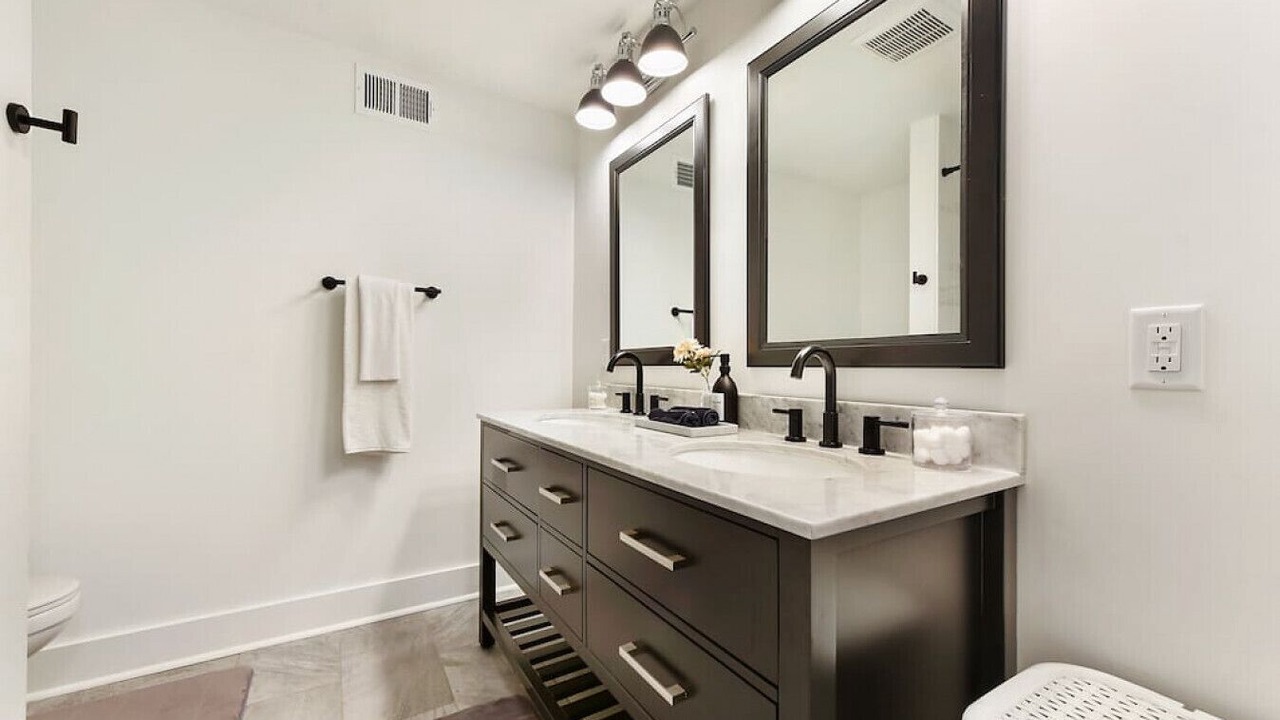 Photo of Bathroom in East Allegheny