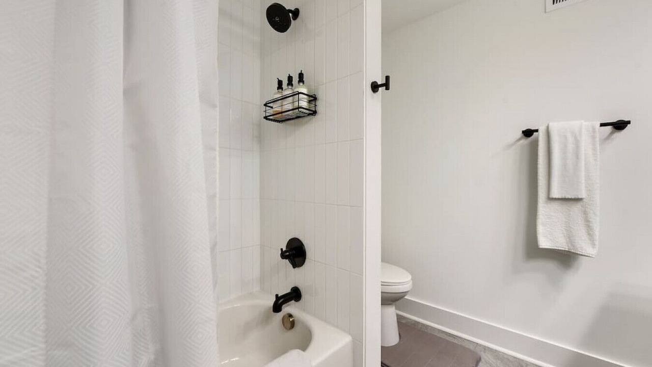 Photo of Bathroom in East Allegheny