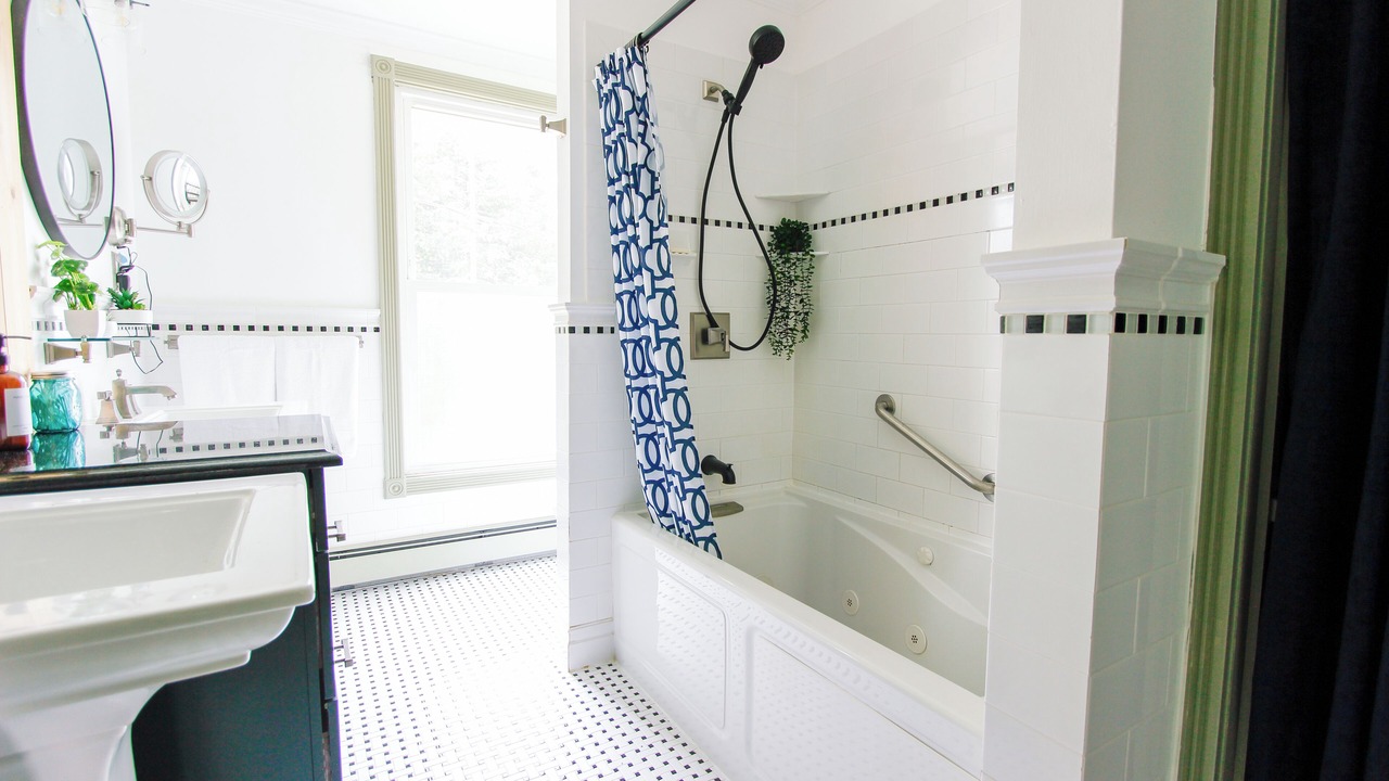 Photo of Bathroom in Corinth