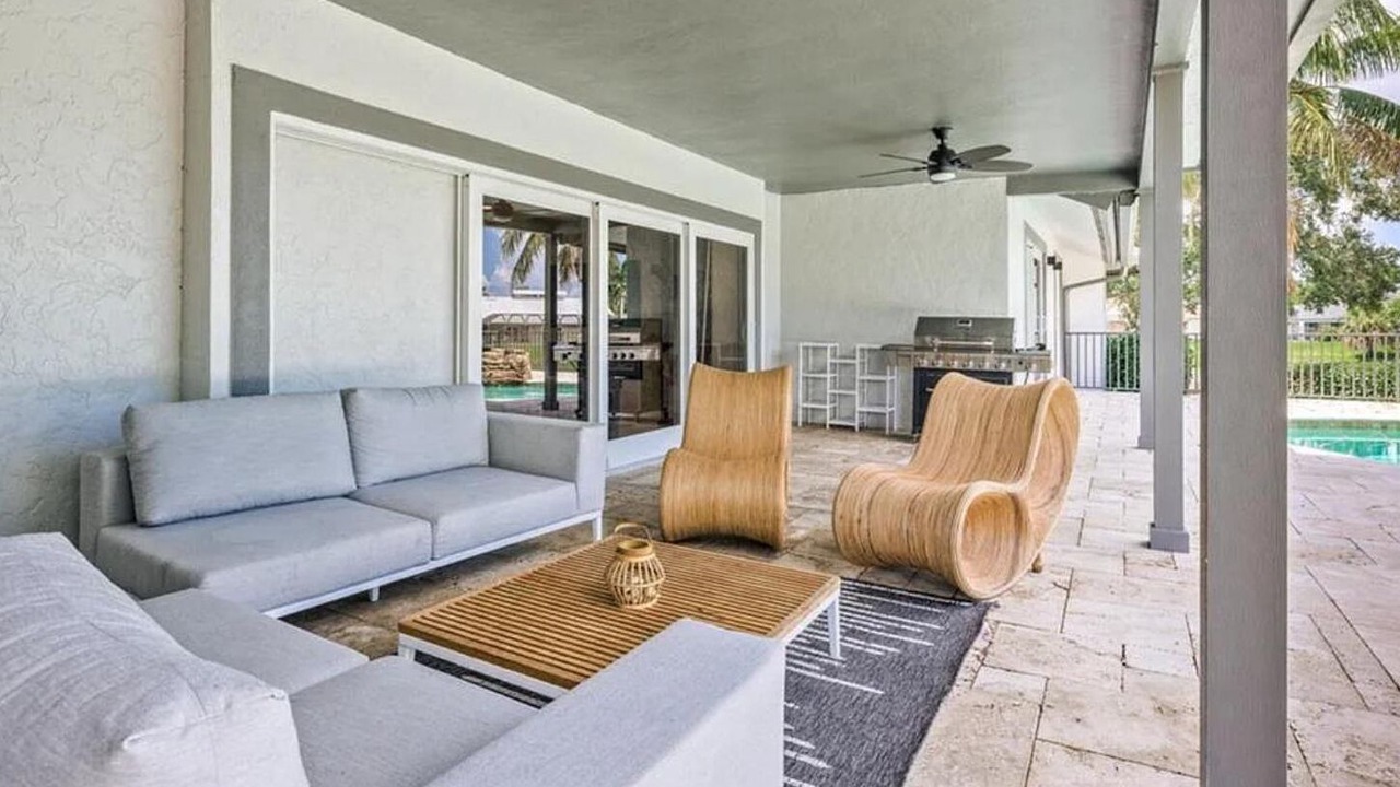 Photo of Patio Balcony in Pine Woods