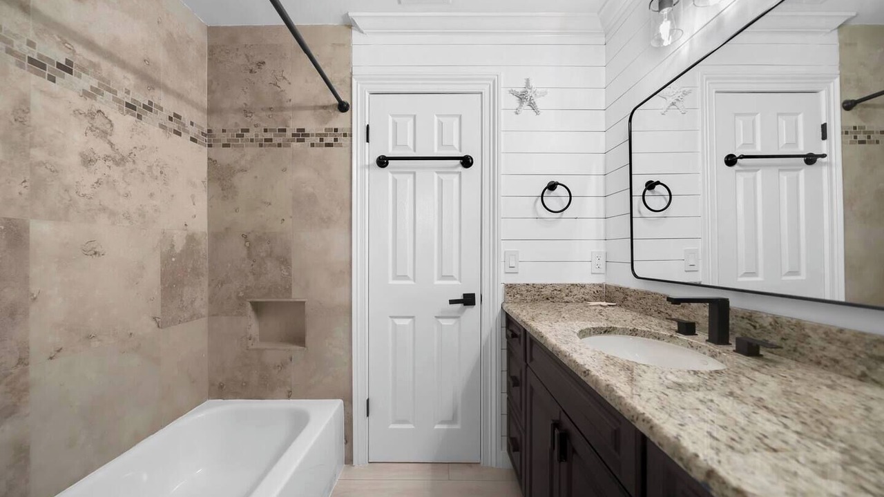 Photo of Bathroom in Pine Woods