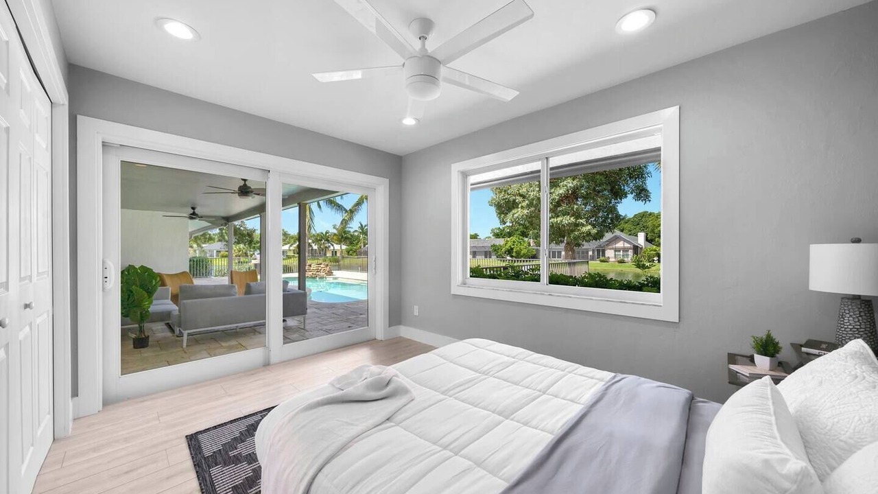 Photo of Bedroom in Pine Woods