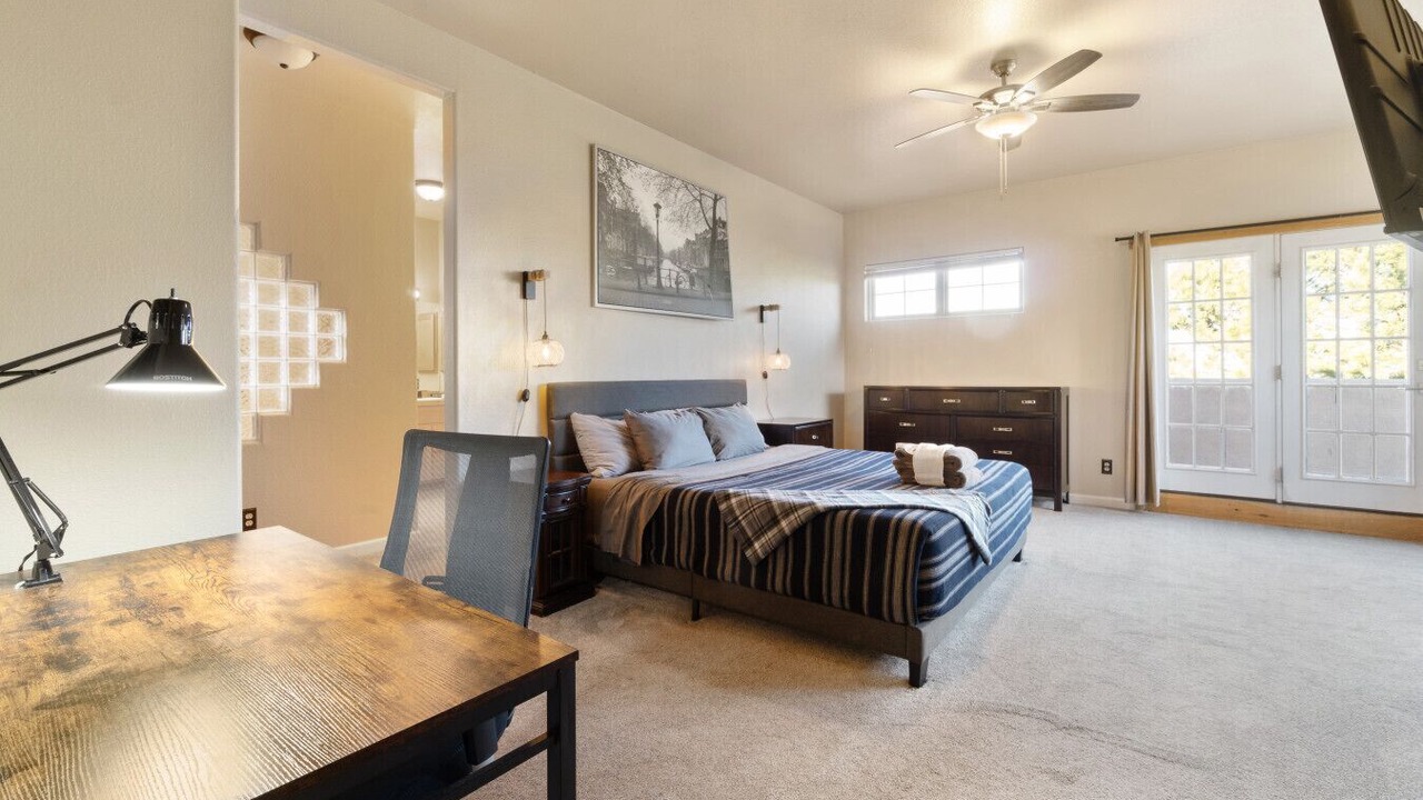 Photo of Bedroom in Skyway
