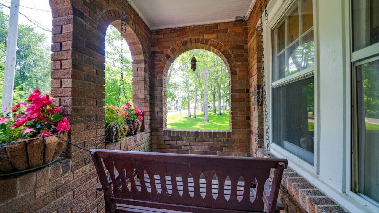 Photo of Patio Balcony in Miami Park