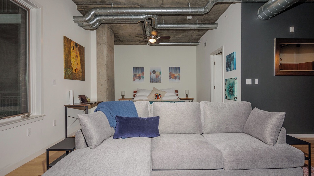 Photo of Livingroom in Central Boulder