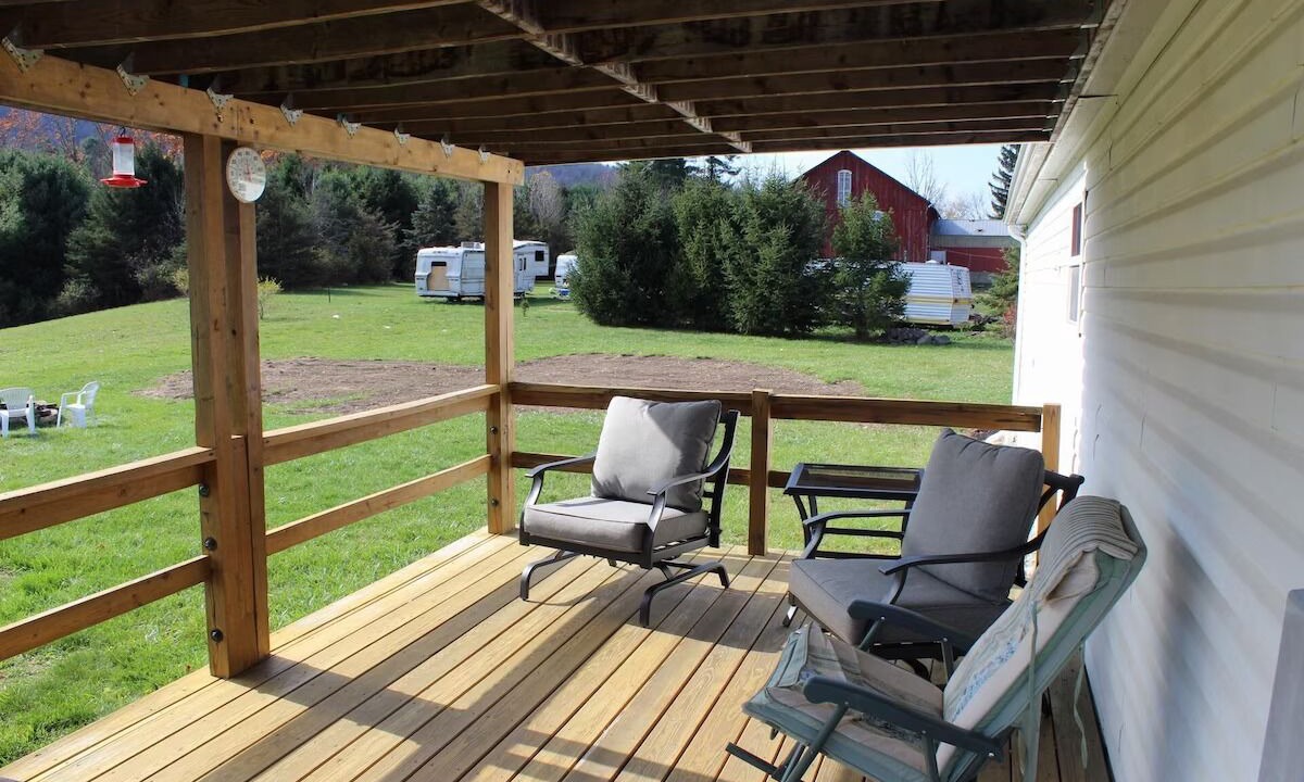 Photo of Patio Balcony in Gaines