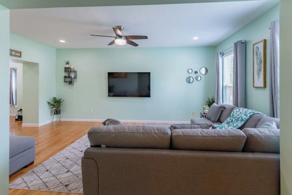 Photo of Livingroom in Central West End