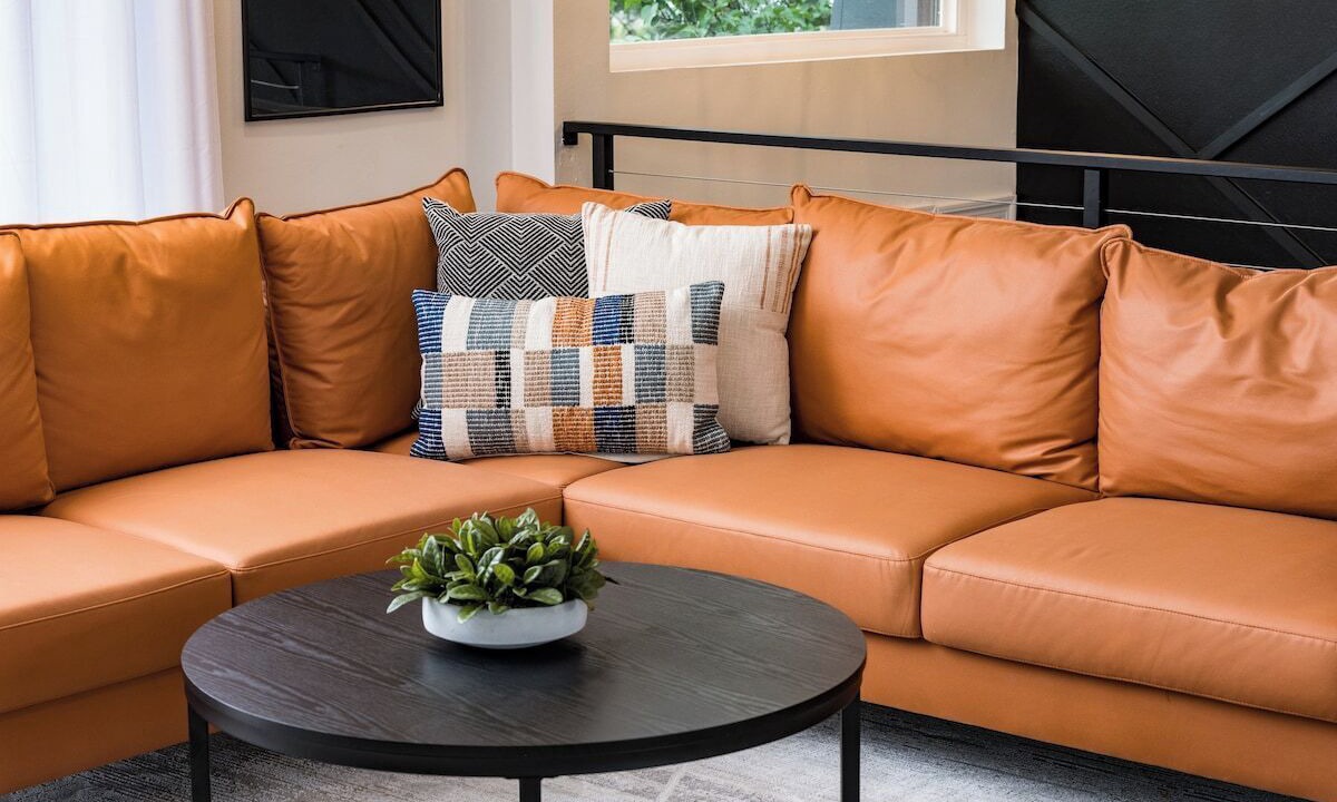 Photo of Livingroom in Castlewood