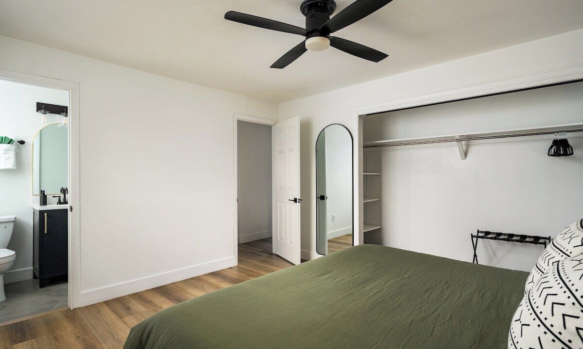 Photo of Bedroom in Castlewood