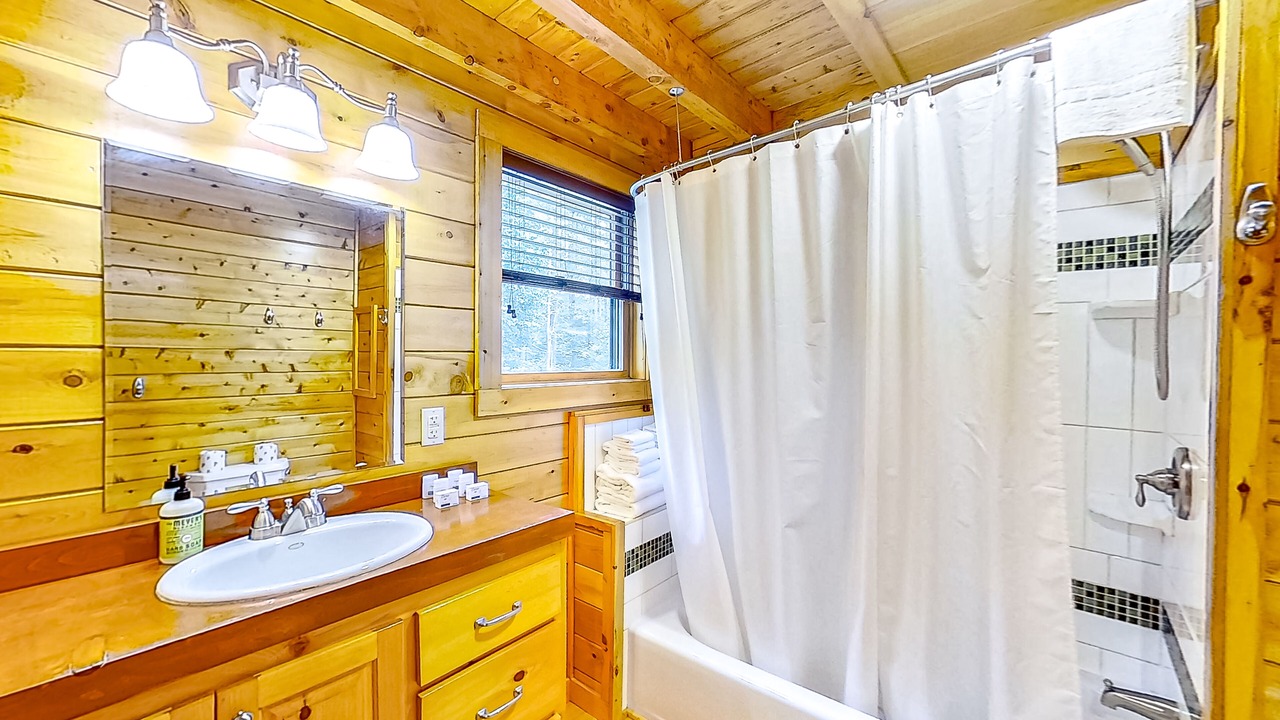 Photo of Bathroom in Wevertown