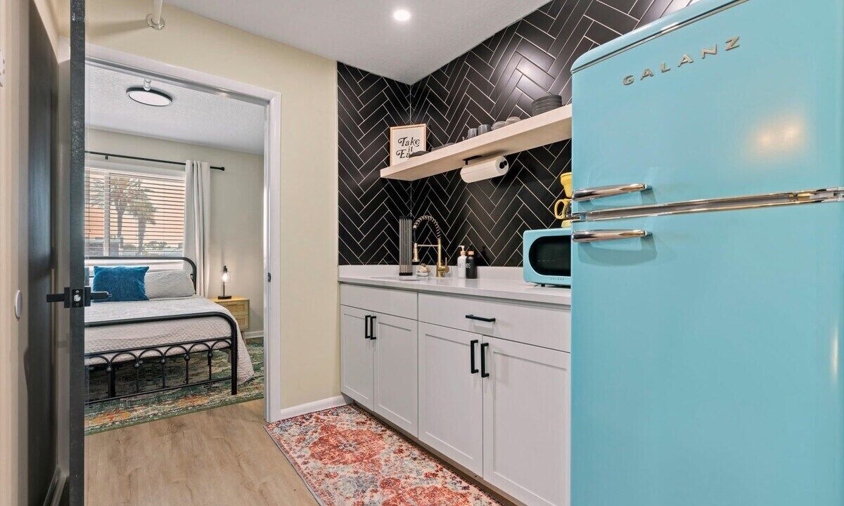 Photo of Bedroom in Atlantic Beach