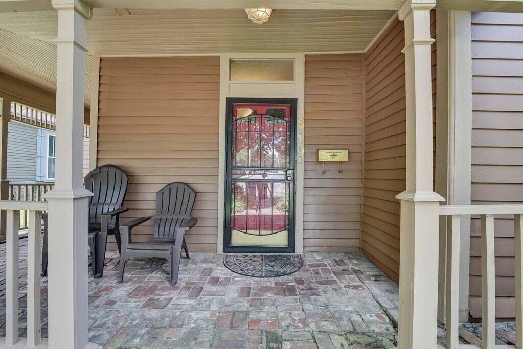 Photo of Patio Balcony in Lenox