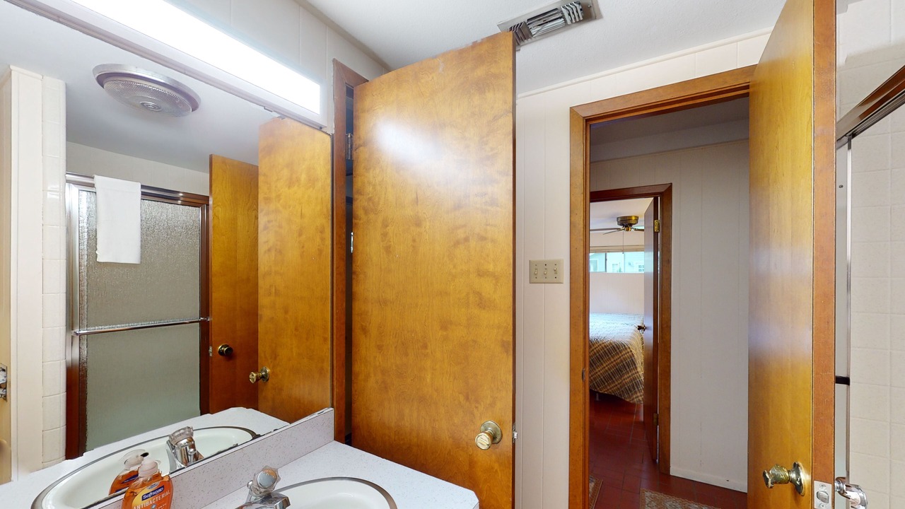 Photo of Bathroom in McQueeney