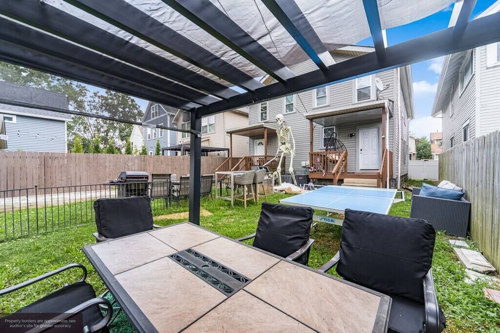 Photo of Outdoor in Weinland Park