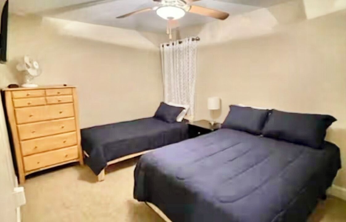Photo of Bedroom in Rockaway Beach