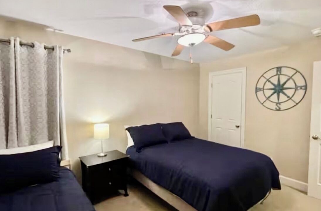 Photo of Bedroom in Rockaway Beach