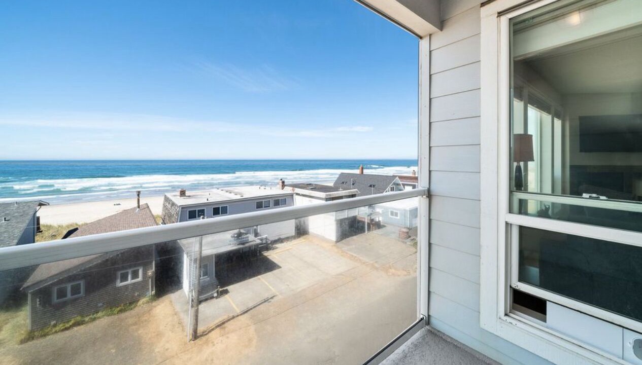 Photo of Outdoor in Rockaway Beach