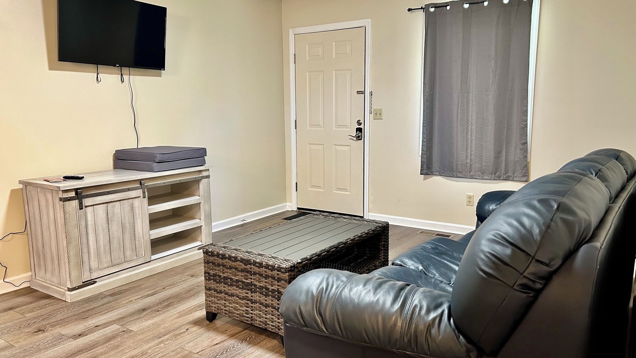 Photo of Livingroom in Crossville