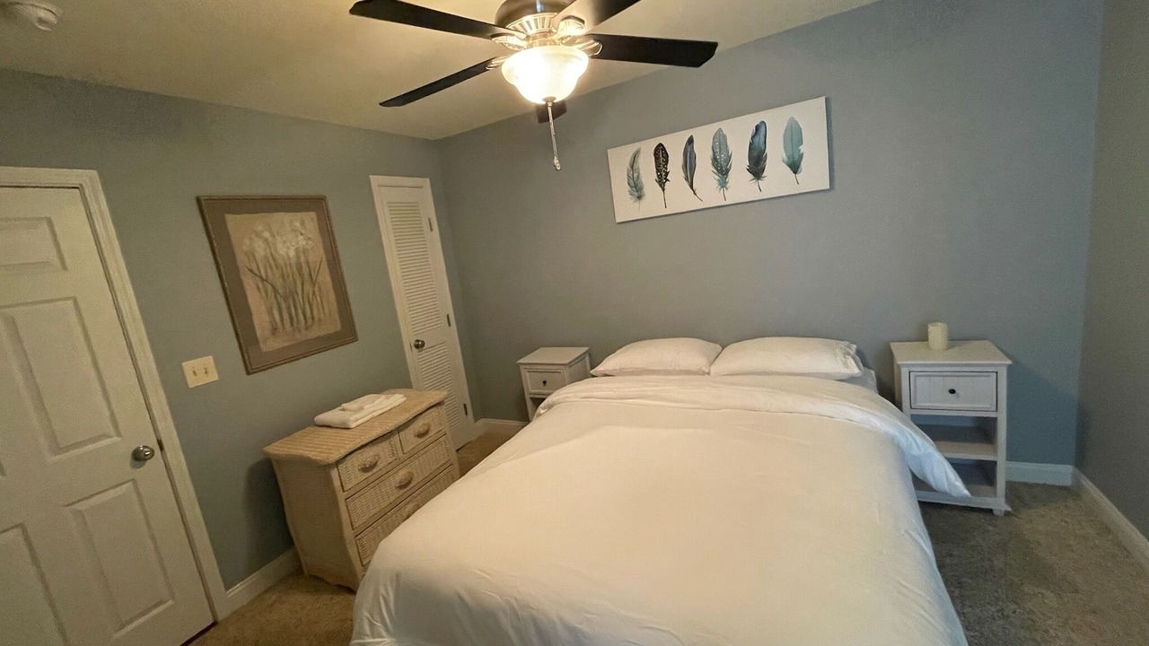 Photo of Bedroom in Tremont
