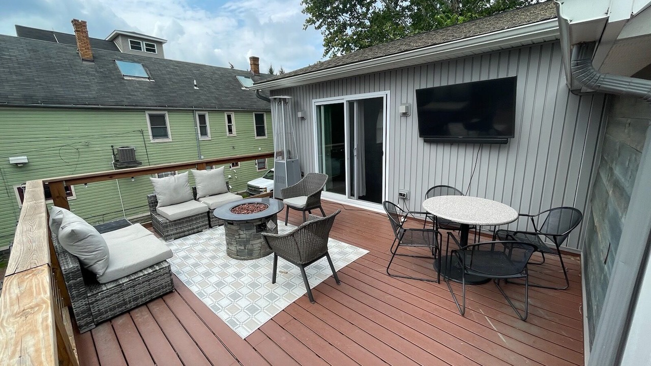 Photo of Outdoor in Tremont