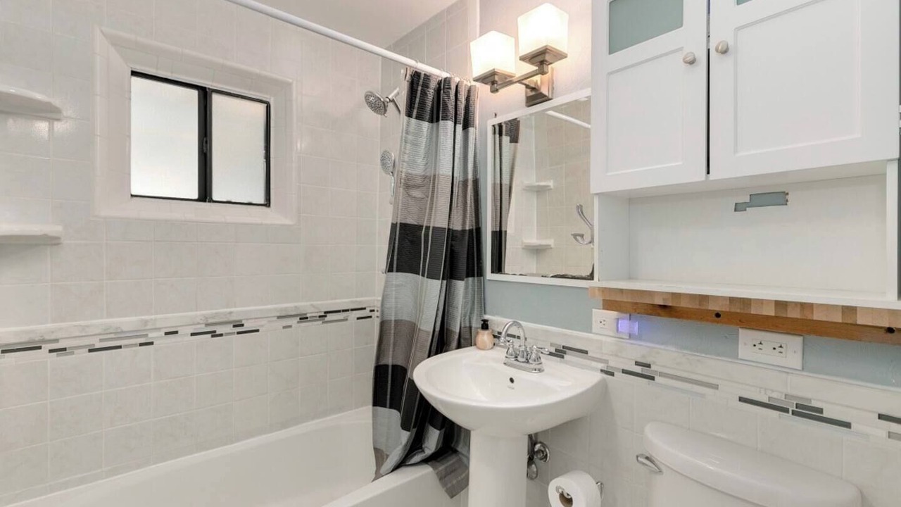 Photo of Bathroom in South Westminster