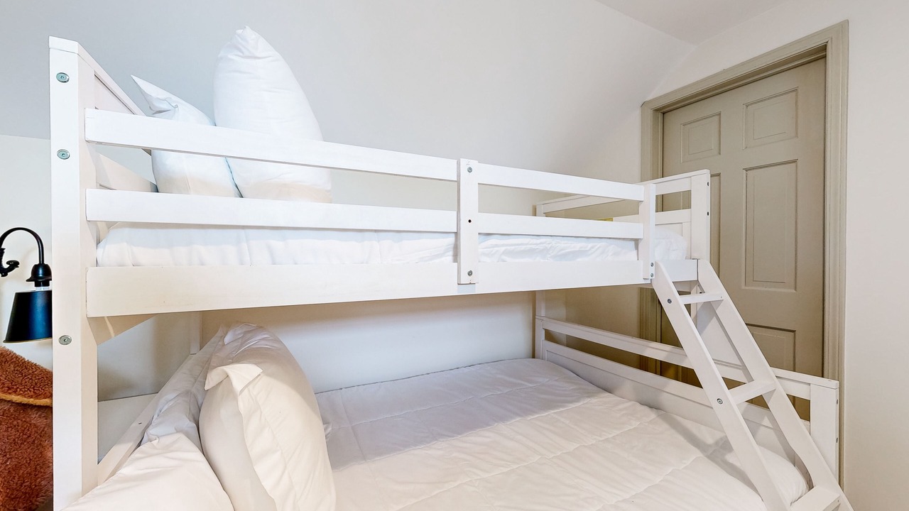 Photo of Bedroom in Epworth Acres