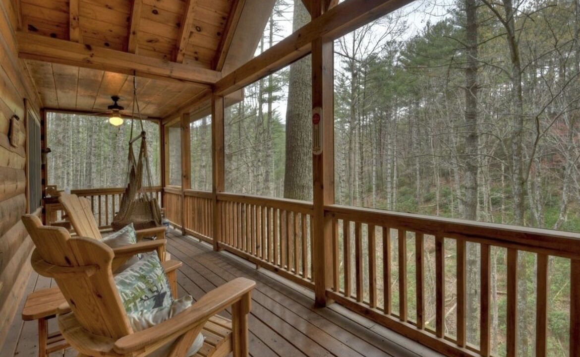 Photo of Outdoor in Cherry Log
