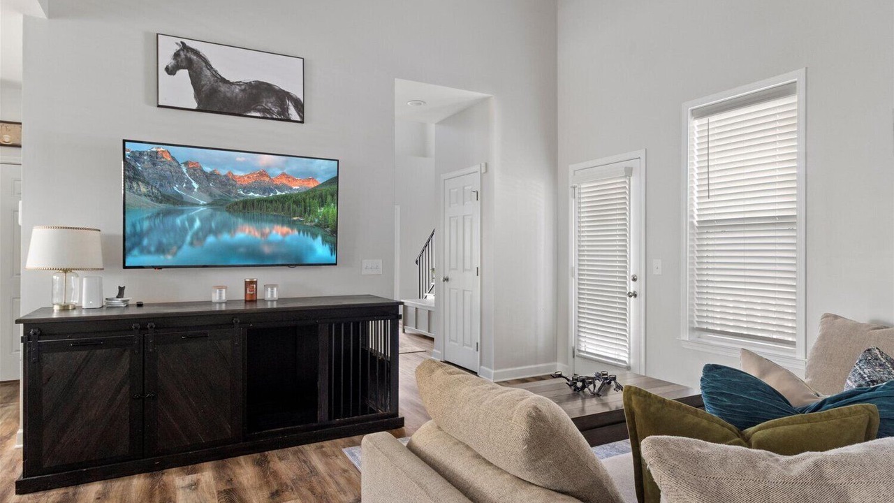 Photo of Livingroom in Madison