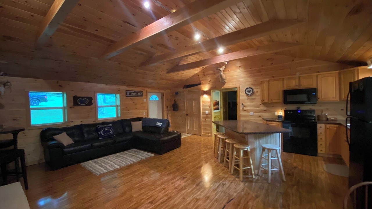 Photo of Livingroom in Centre Hall